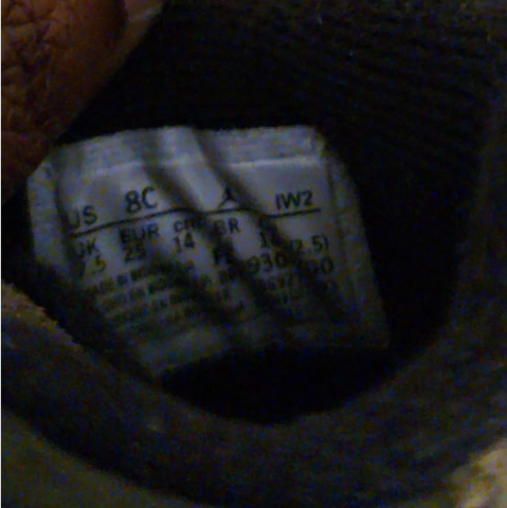 Jordan 4 - Picture 5 of 5